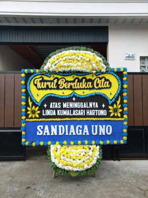 Papan Bunga Duka di Parakan Kauman